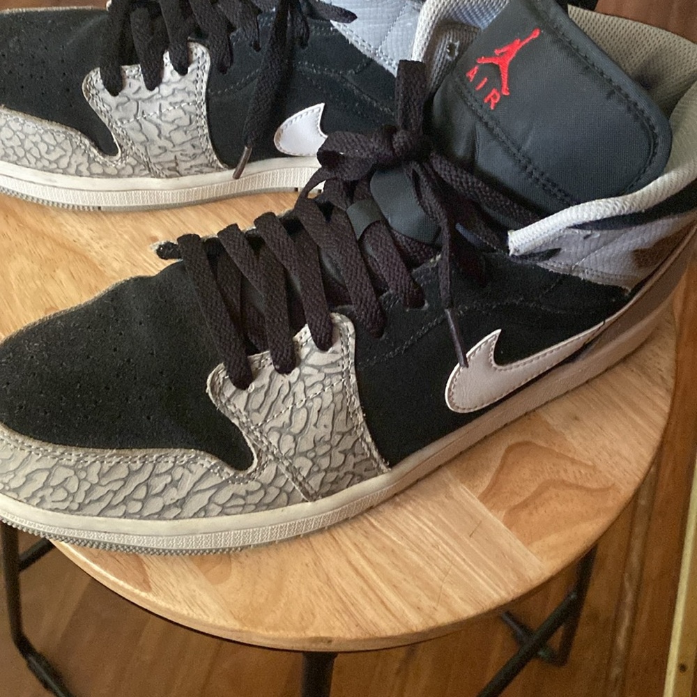Jordan 1 - Picture 3 of 3